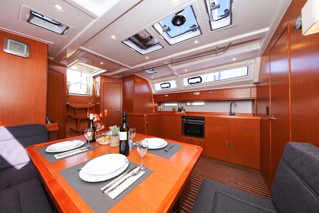 Photo #9 - Bavaria Cruiser 46 - 4 cab. (Apollon) in Murter - 33081
