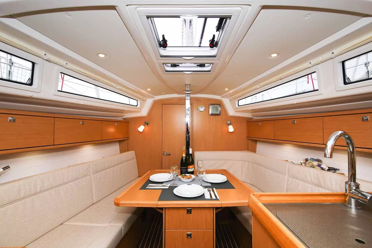 Bavaria Cruiser 34 - 2 cab. (Chiara)  - 9