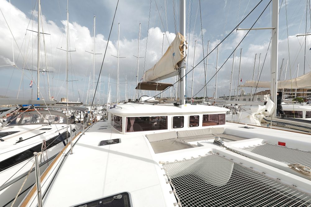 Photo #6 - Lagoon 450 F - 4 + 2 cab. (Lydia) in Trogir - 33095