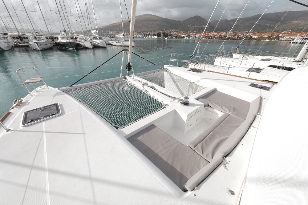 Photo #8 - Lagoon 450 F - 4 + 2 cab. (Lydia) in Trogir - 33095