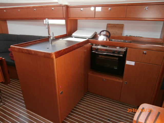 Photo #10 - Bavaria Cruiser 37 - 3 cab. (Mattina) in Lefkada - 33106