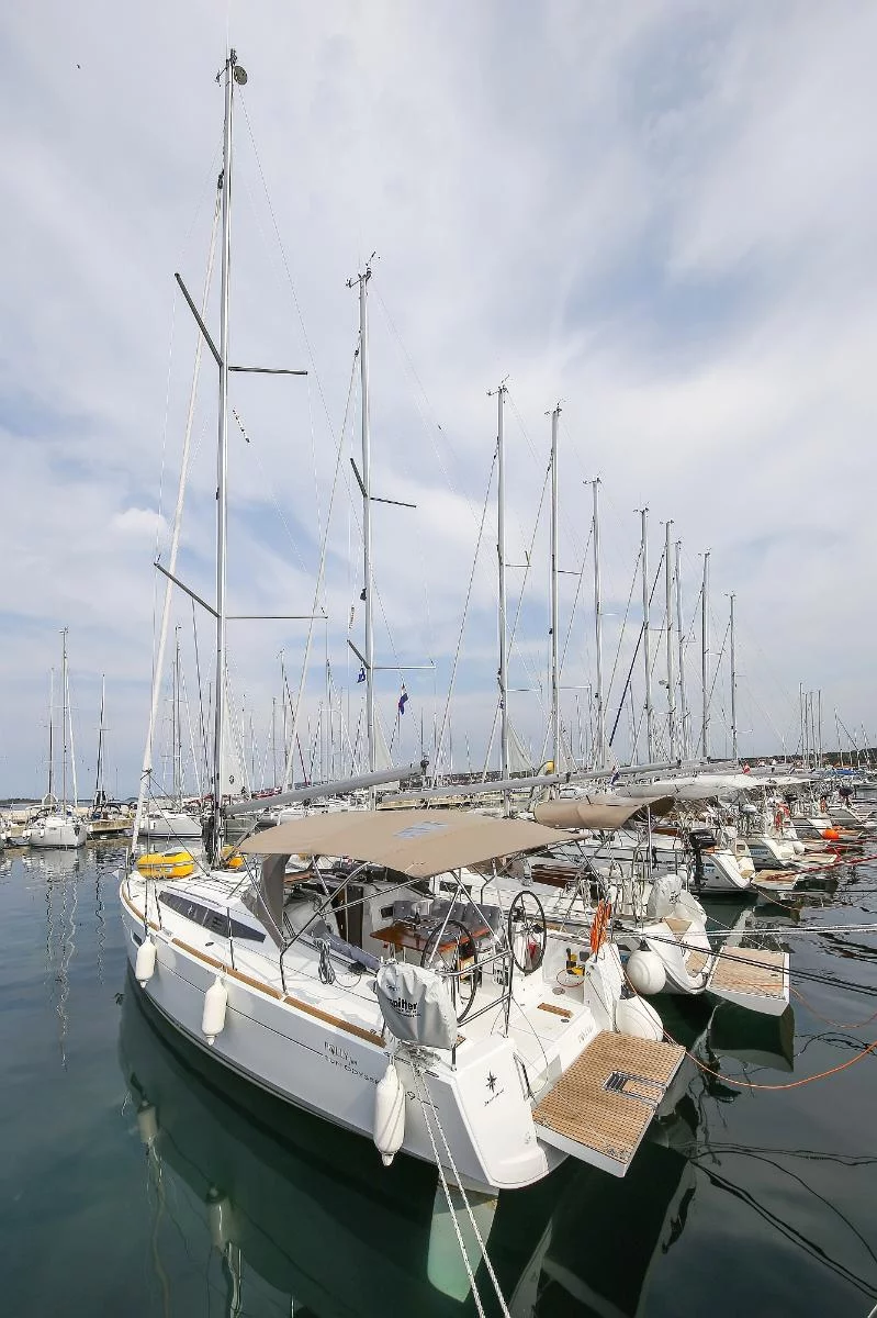 Sun Odyssey 349 (Polly Fun)  - 4