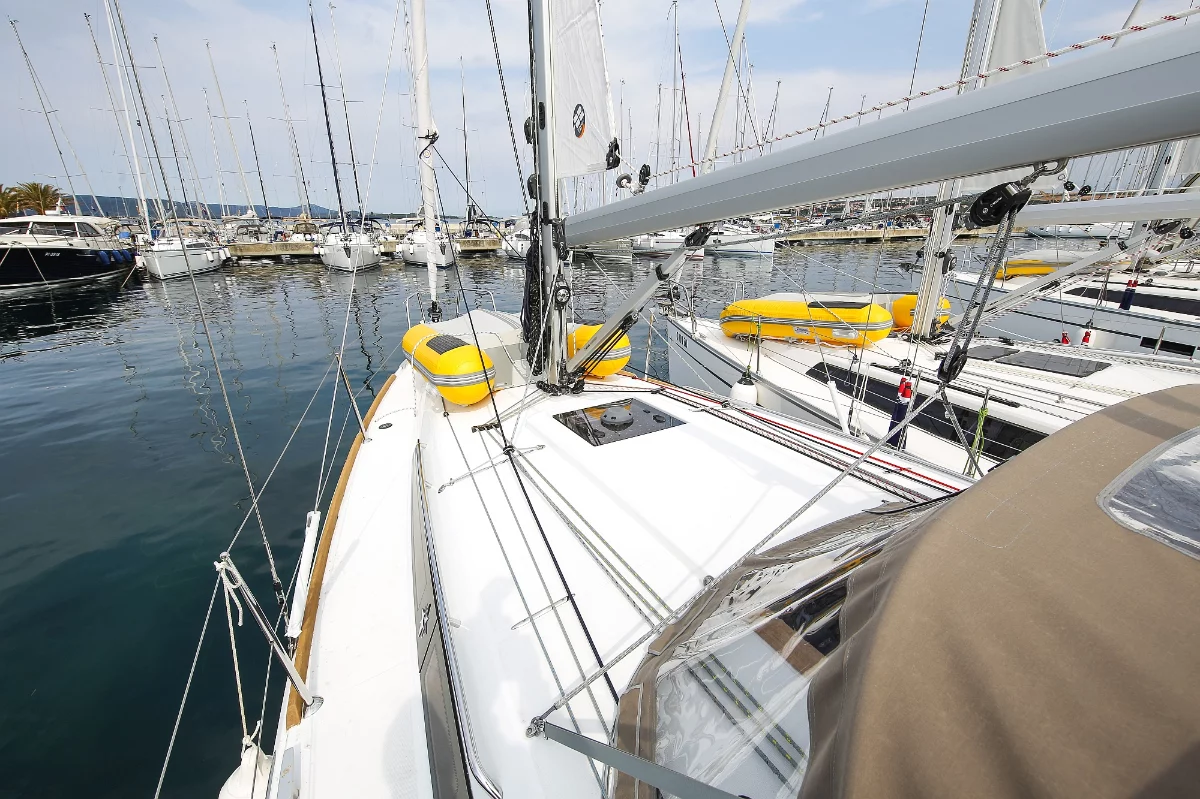 Sun Odyssey 349 (Polly Fun)  - 8