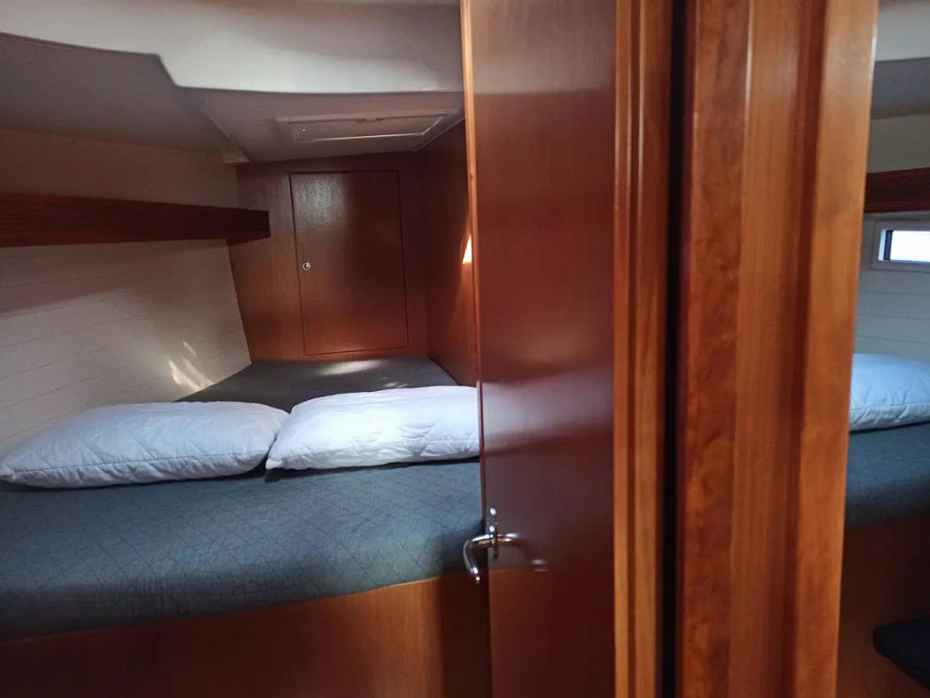 Photo #12 - Bavaria Cruiser 45 - 4 cab. (Saffron) in Lefkada - 33167