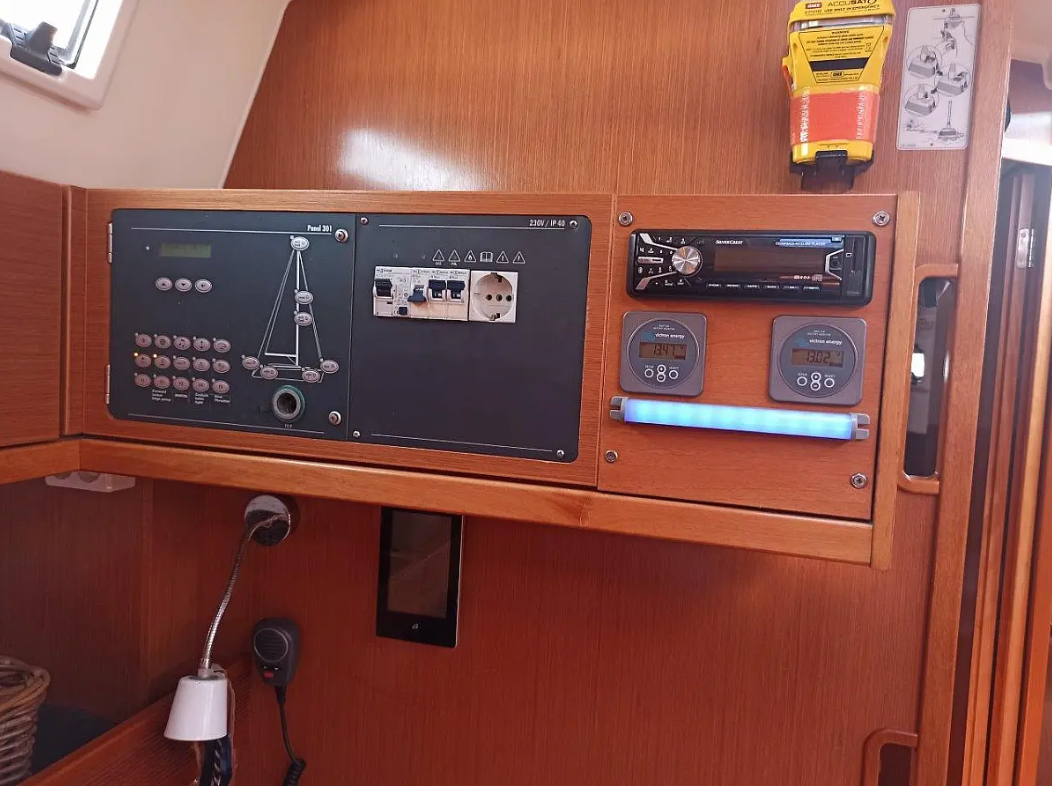 Photo #16 - Bavaria Cruiser 45 - 4 cab. (Saffron) in Lefkada - 33167