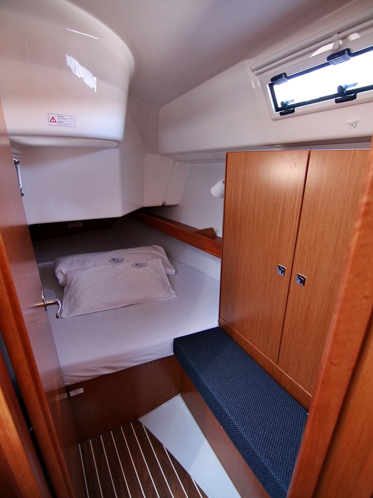 Photo #11 - Bavaria Cruiser 34 (Vita) in Sukosan - 33204