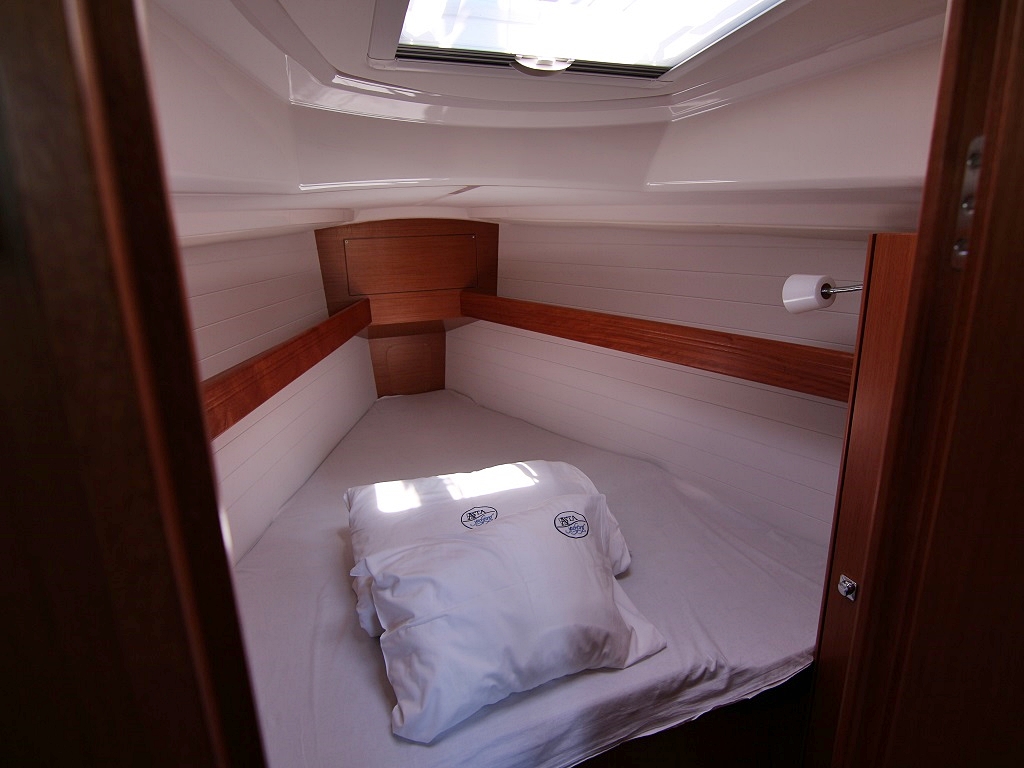 Photo #13 - Bavaria Cruiser 34 (Vita) in Sukosan - 33204