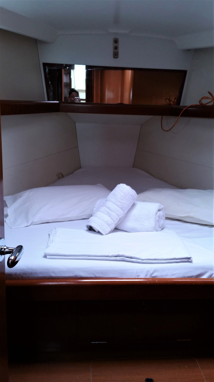 Photo #7 - Oceanis 43 (Carmen) in Atene - 33306
