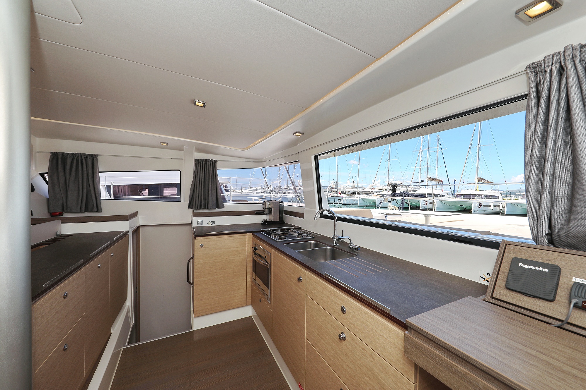 Photo #24 - Bali 4.3 - 4 + 2 cab. (Summer Loft) in Biograd - 33338