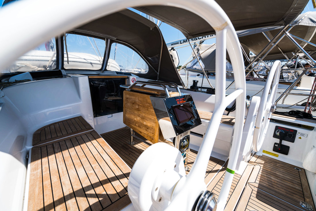 Photo #5 - Hanse 345 (Anabella) en Biograd - 33345