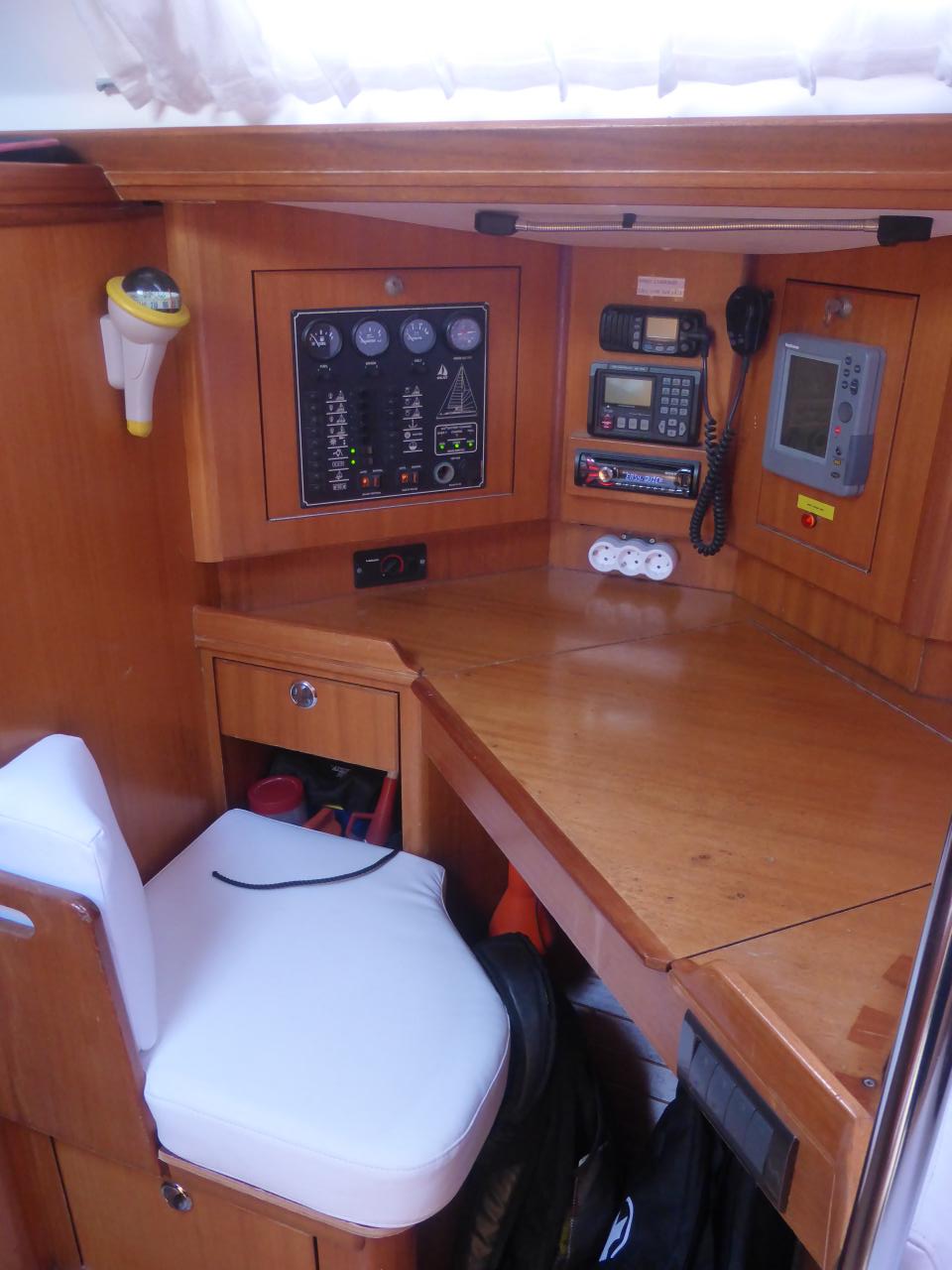 Photo #6 - Elan 45 (Nafsika) in Lefkada - 33370