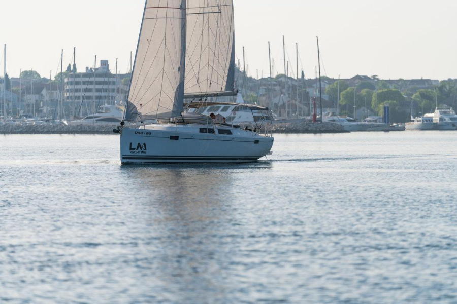 Photo #10 - Hanse 385 (Zarja) in Biograd - 33384