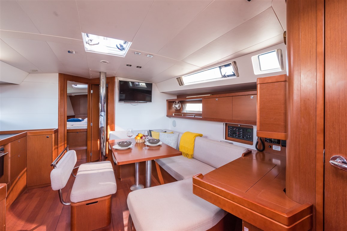 Photo #16 - Oceanis 45 - 4 cab. (Zoa) in Split - 33390