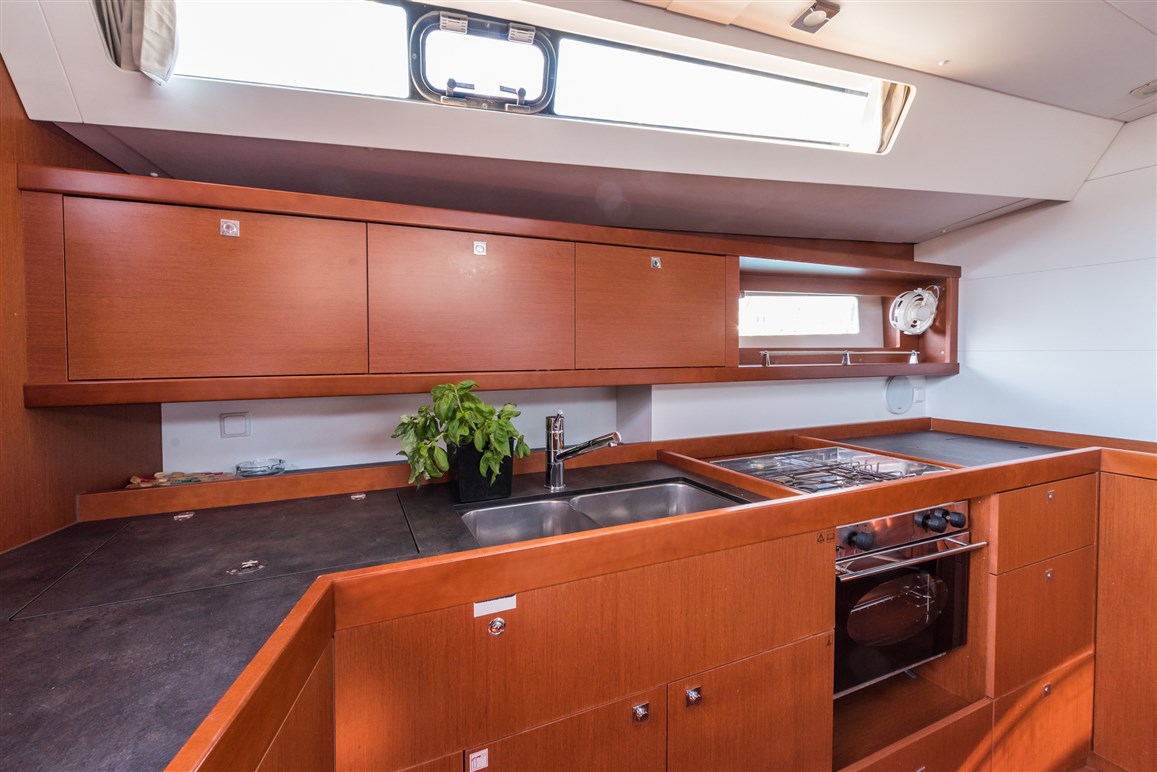 Photo #19 - Oceanis 45 - 4 cab. (Zoa) in Split - 33390