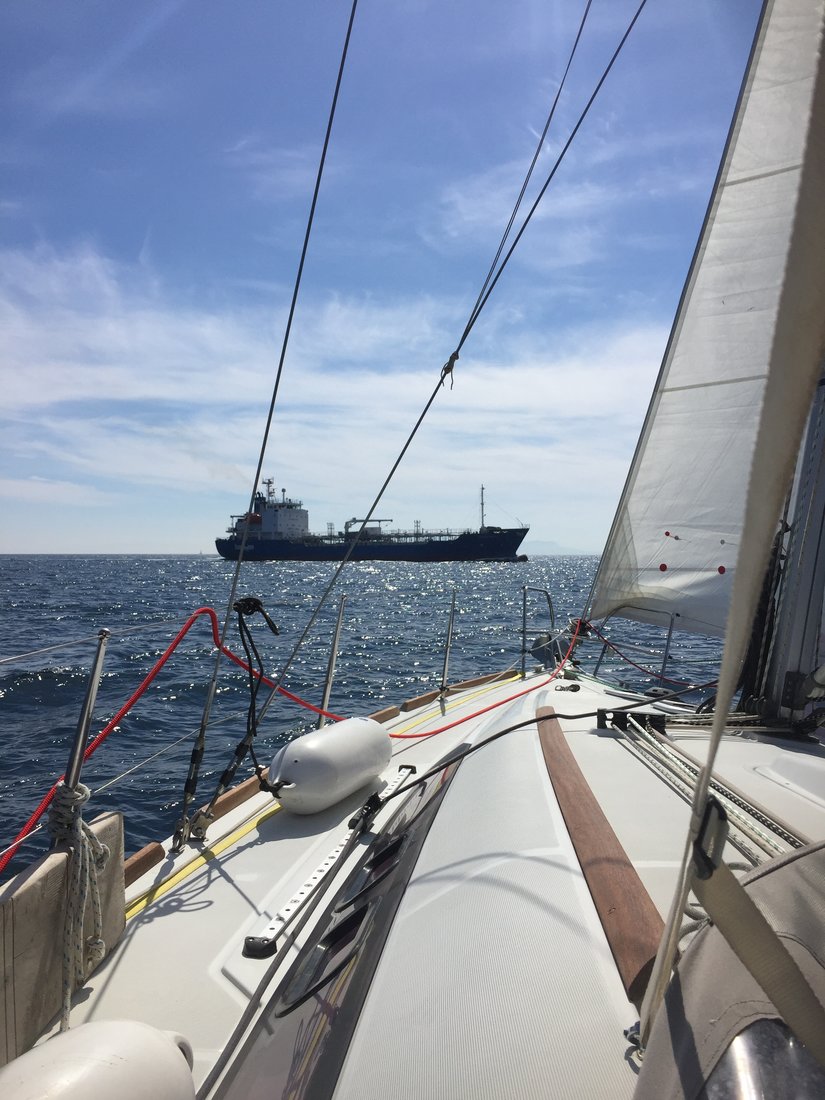 Photo #4 - Oceanis 37 (Wind of Change) en Paros - 33410
