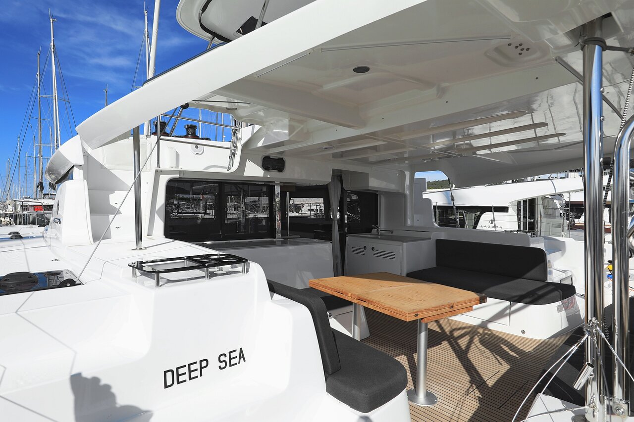Photo #5 - Lagoon 46 - 4 + 2 cab. (Deepsea) in Sukosan - 33434