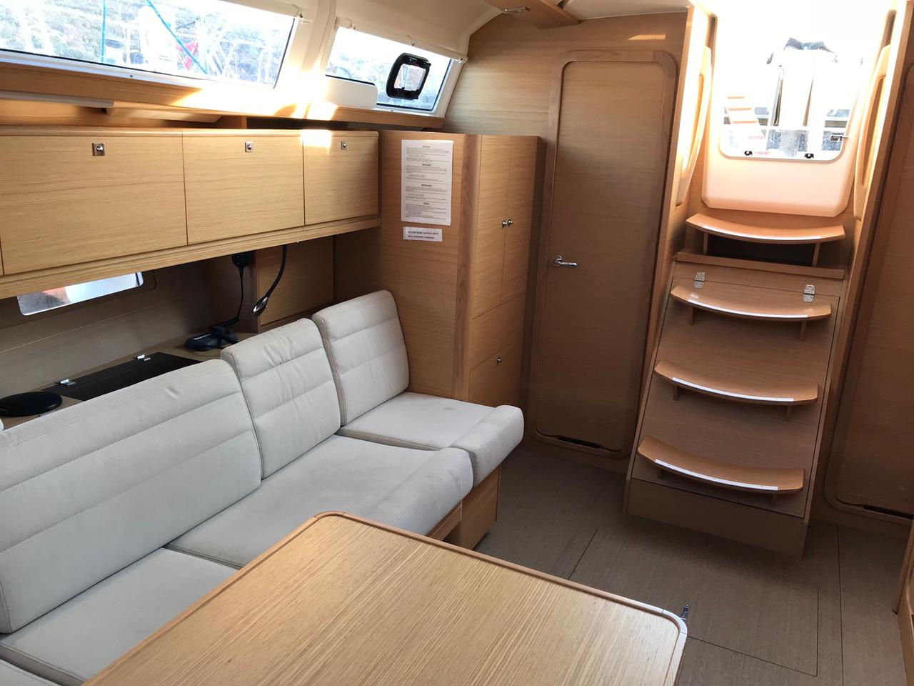 Photo #8 - Dufour 382 GL (Diniva II) in Krk - 33478