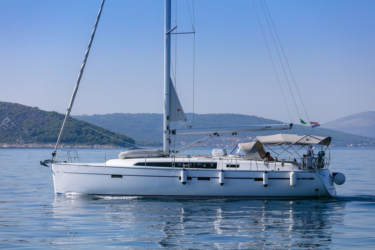 Photo #7 - Bavaria Cruiser 46 - 4 cab. (Solarić) in Split - 33486