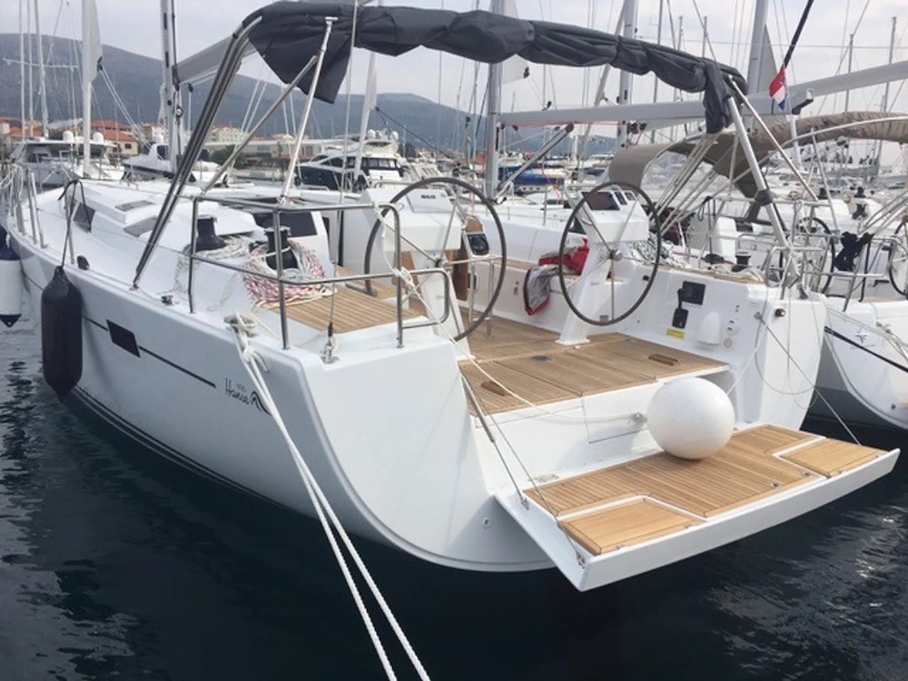Photo #4 - Hanse 505 - 5 cab. (Amarone) in Trogir - 33504