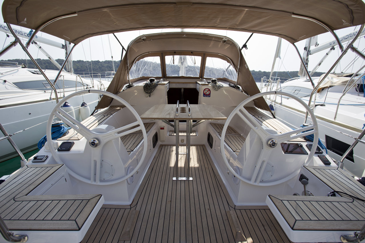 Photo #4 - Elan Impression 35 (Essi) in Mali Losinj - 33523