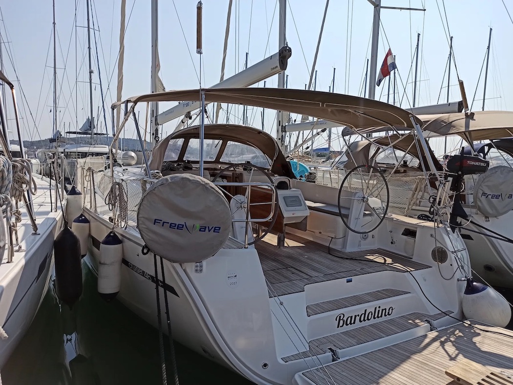 Photo #4 - Bavaria Cruiser 46 - 4 cab. (Bardolino) en Trogir - 33534