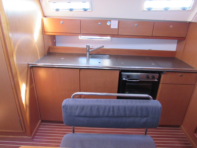 Photo #9 - Bavaria Cruiser 40 (Orca) en Split - 33559