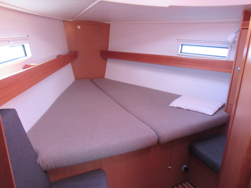Photo #12 - Bavaria Cruiser 40 (Orca) en Split - 33559