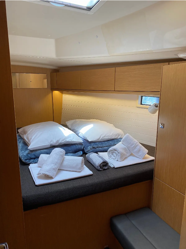 Photo #17 - Bavaria Cruiser 46 - 4 cab. (Kassandra) in Athen - 33573