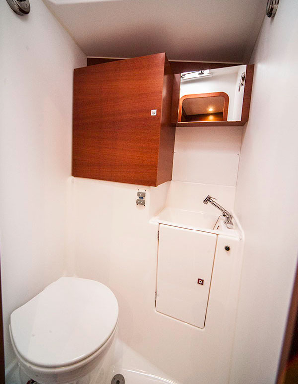 Photo #31 - Dufour Exclusive 56 - 4 + 1 cab. (Tefnut) in Primosten - 33589