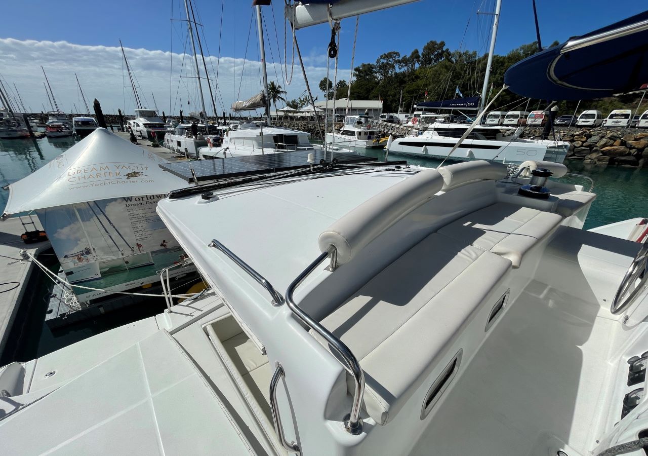 Photo #9 - Lagoon 440 - 4 cab. (ELYSIAN) in Airlie Beach - 33665