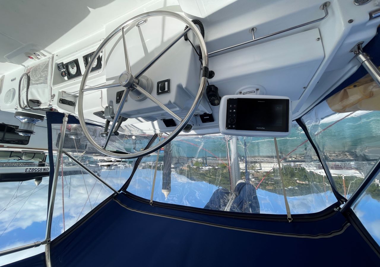 Photo #10 - Lagoon 440 - 4 cab. (ELYSIAN) in Airlie Beach - 33665