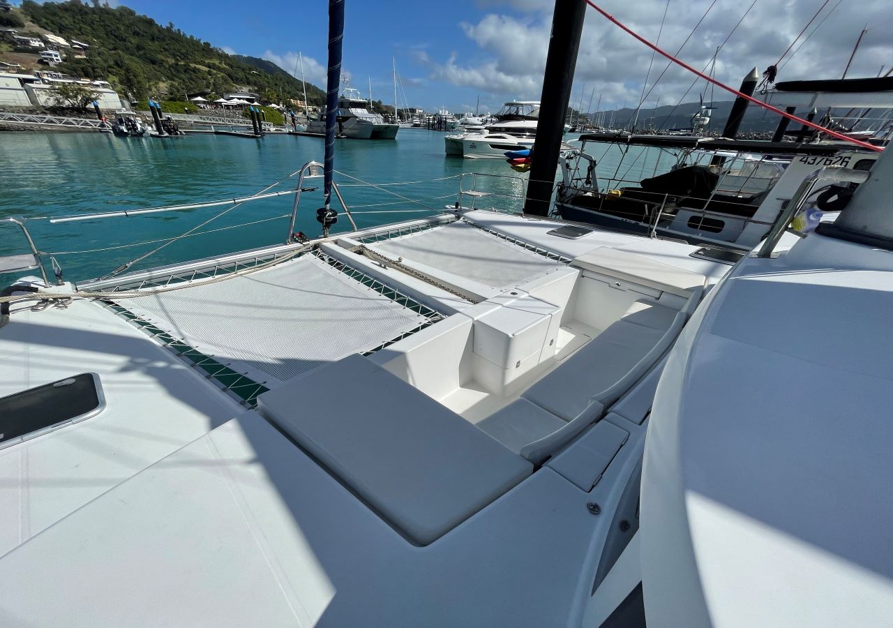 Photo #11 - Lagoon 440 - 4 cab. (ELYSIAN) in Airlie Beach - 33665