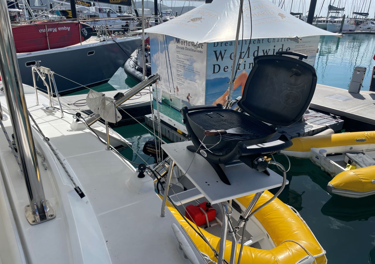 Photo #15 - Lagoon 440 - 4 cab. (ELYSIAN) in Airlie Beach - 33665