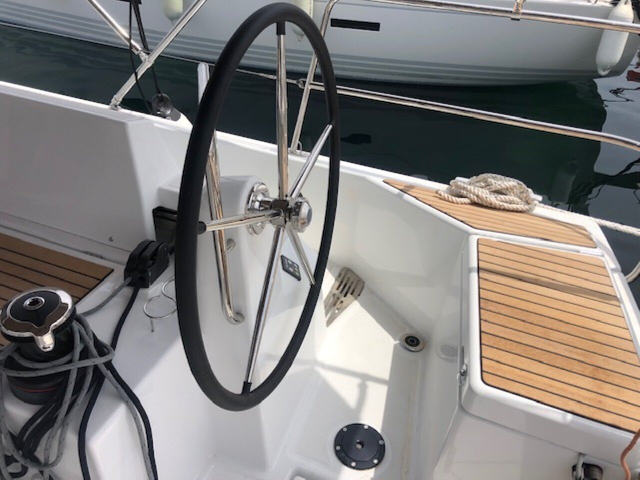 Photo #4 - Sun Odyssey 440 (Stardust) in Portisco - 33681