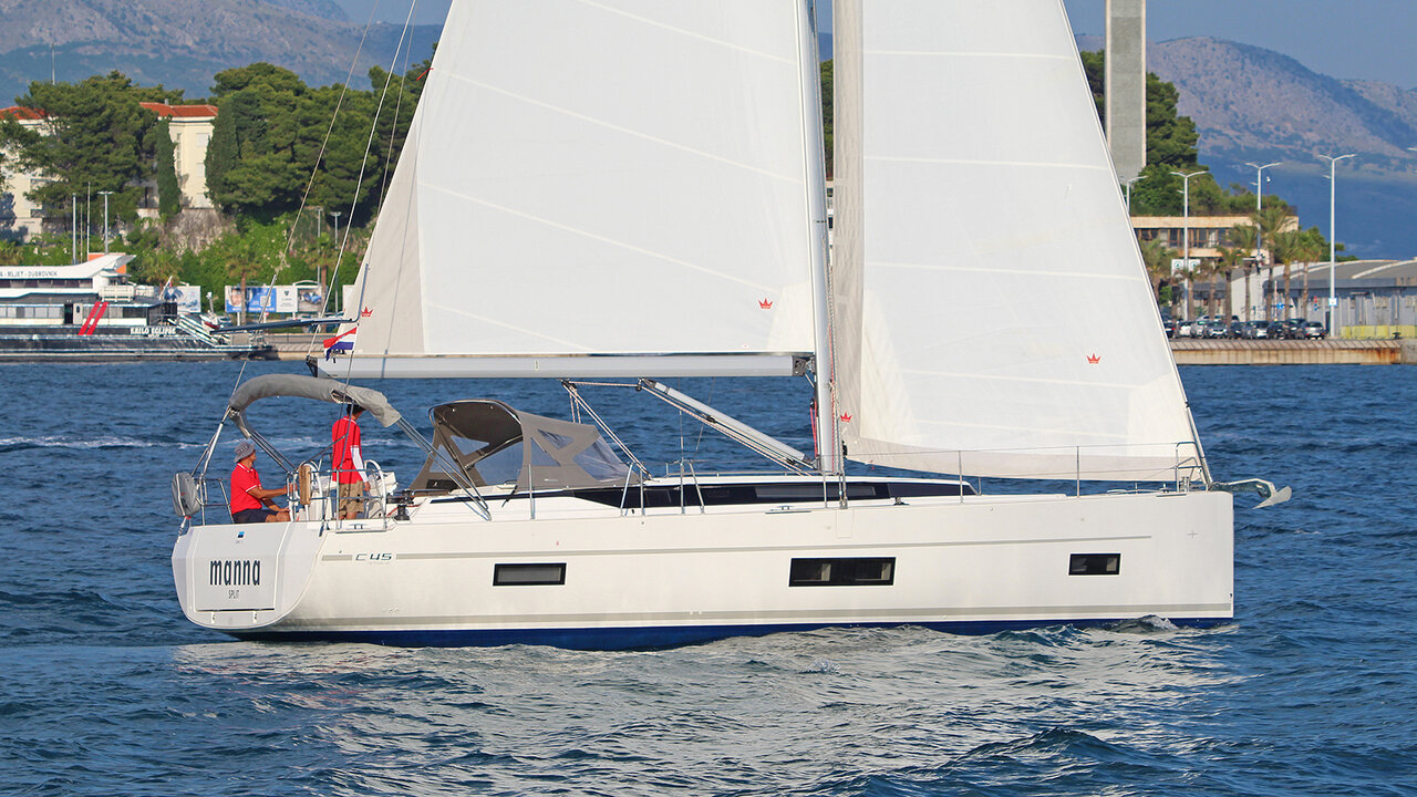 Photo #4 - Bavaria C45 Style - 3 cab. (Manna) en Split - 33758