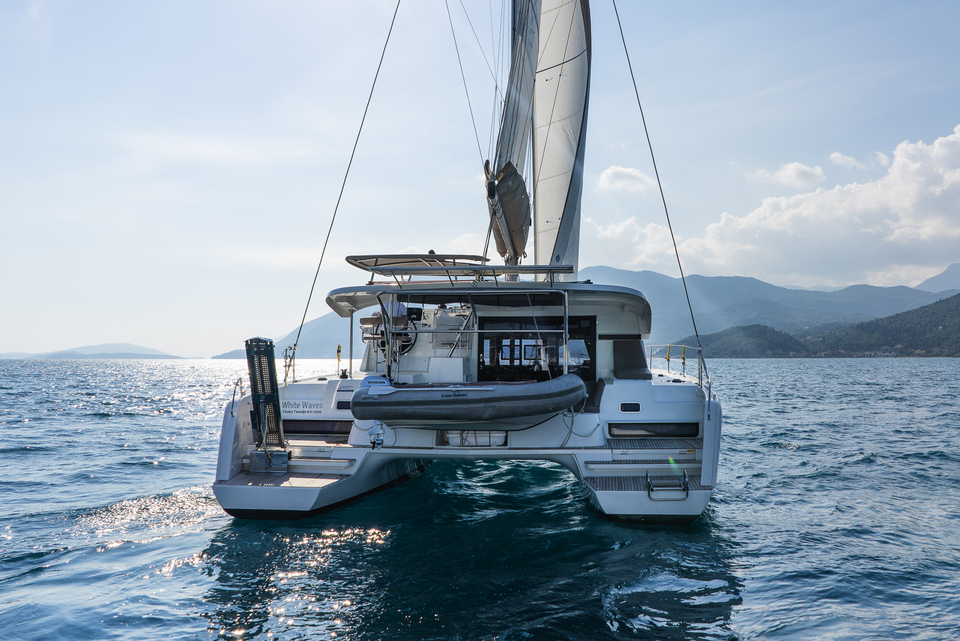 Photo #7 - Lagoon 42 - 4 + 2 cab. (White Waves) in Lefkada - 33762