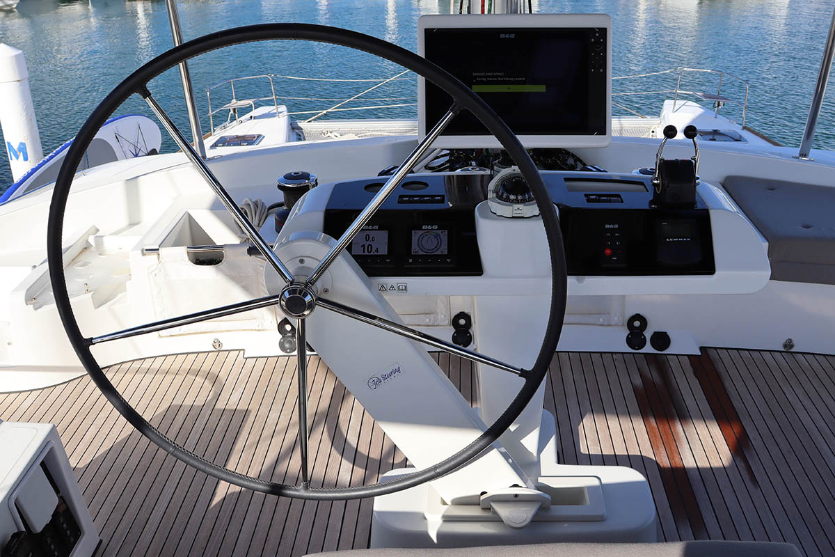 Photo #11 - Lagoon 52 F - 5 + 2 cab. (Happy Ours) in Nanny Cay - 33774