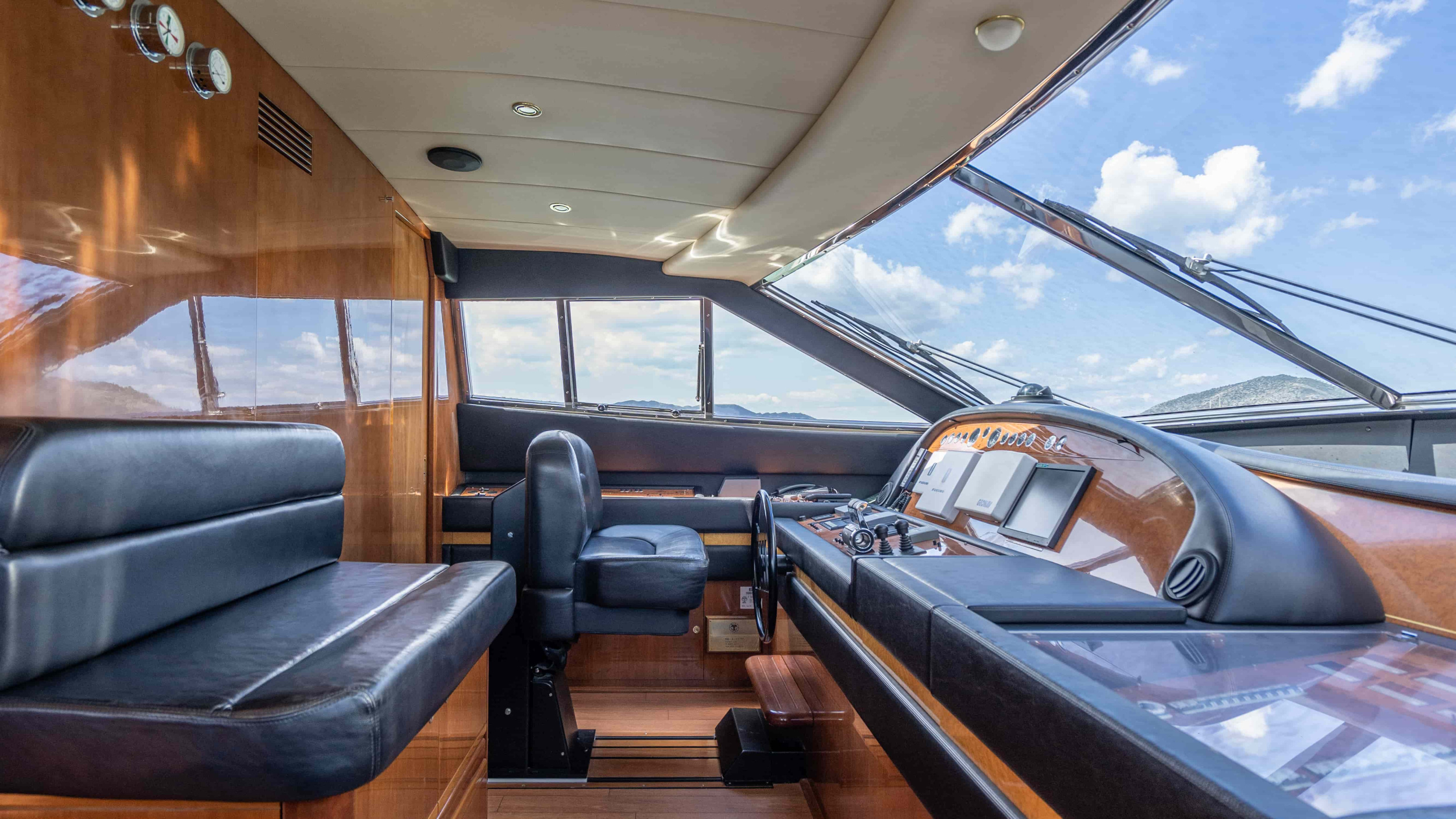 Photo #6 - Ferretti Yachts 880 (Estia YI) en Elliniko - 33795