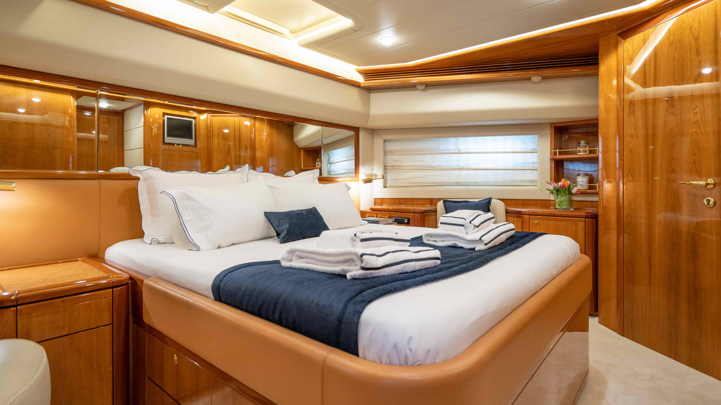 Photo #9 - Ferretti Yachts 880 (Estia YI) en Elliniko - 33795