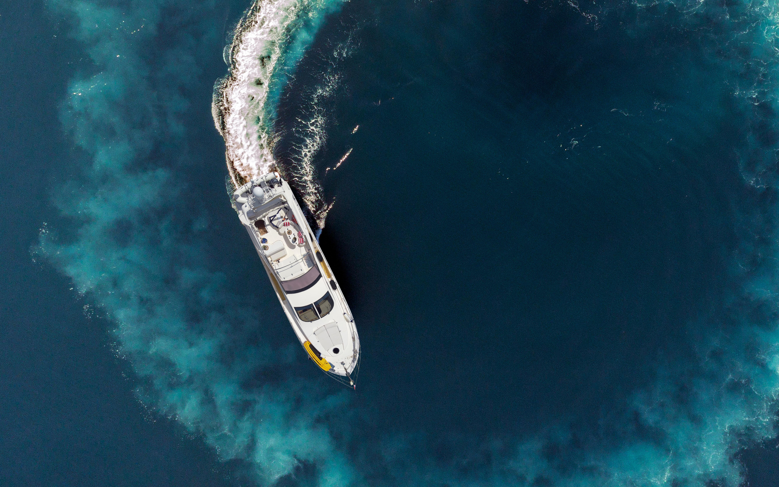 Photo #9 - Altamar 64 (Lady L) en Elliniko - 33800