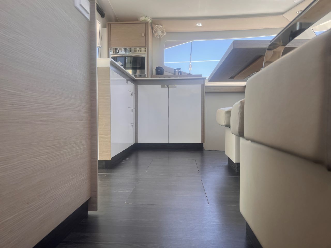 Photo #6 - Fountaine Pajot Isla 40 - 4 + 1 cab. (QUARDA JEEPI) in Parham Town - 33814