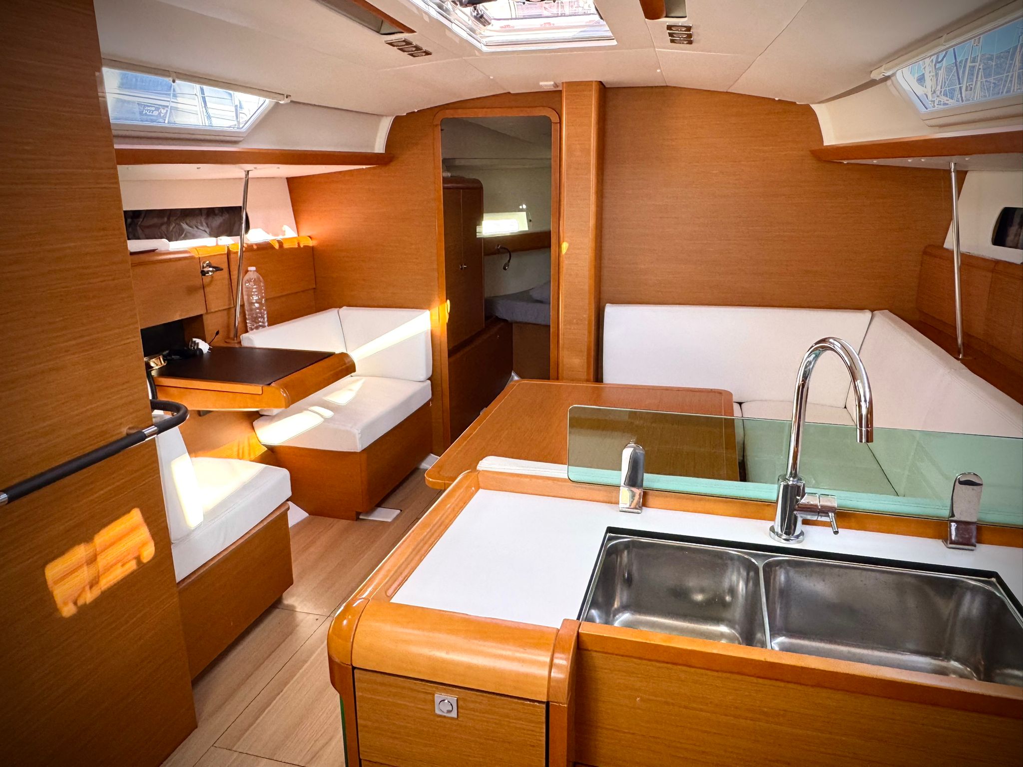 Photo #5 - Sun Odyssey 419 - 3 cab. (Foxy) in Fethiye - 33817