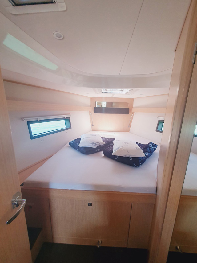 Photo #10 - Bavaria C42 Style (Flotte Lotte) en Pula - 33825