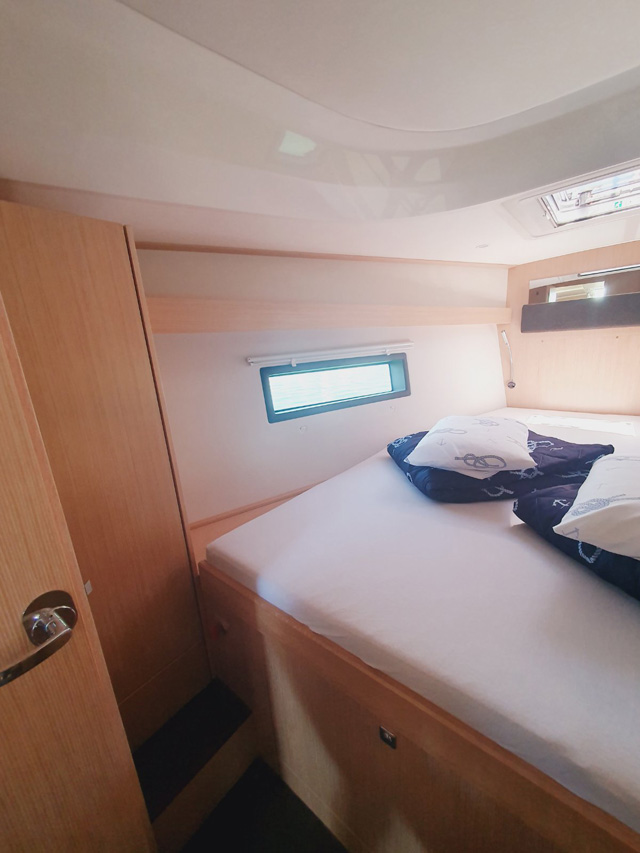 Photo #11 - Bavaria C42 Style (Flotte Lotte) en Pula - 33825