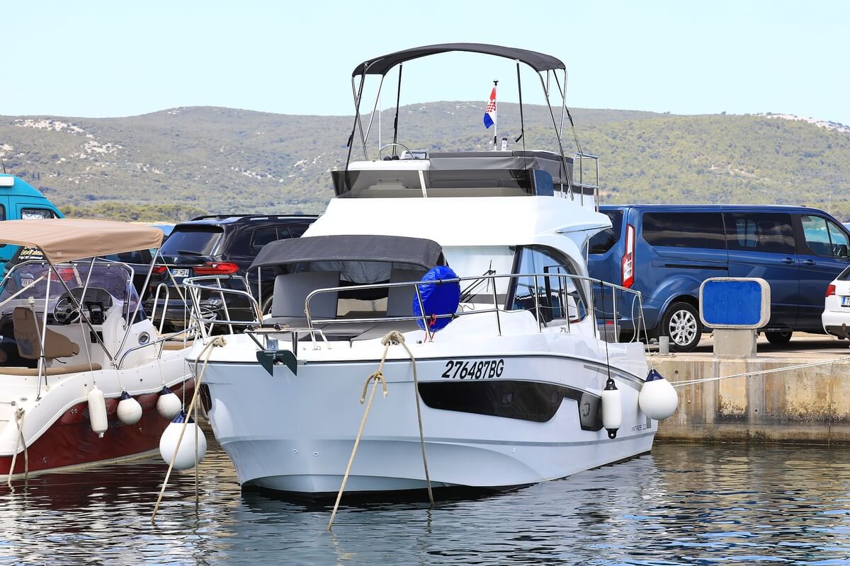 Photo #10 - Antares 11 Fly OB (Solis) in Biograd - 33826