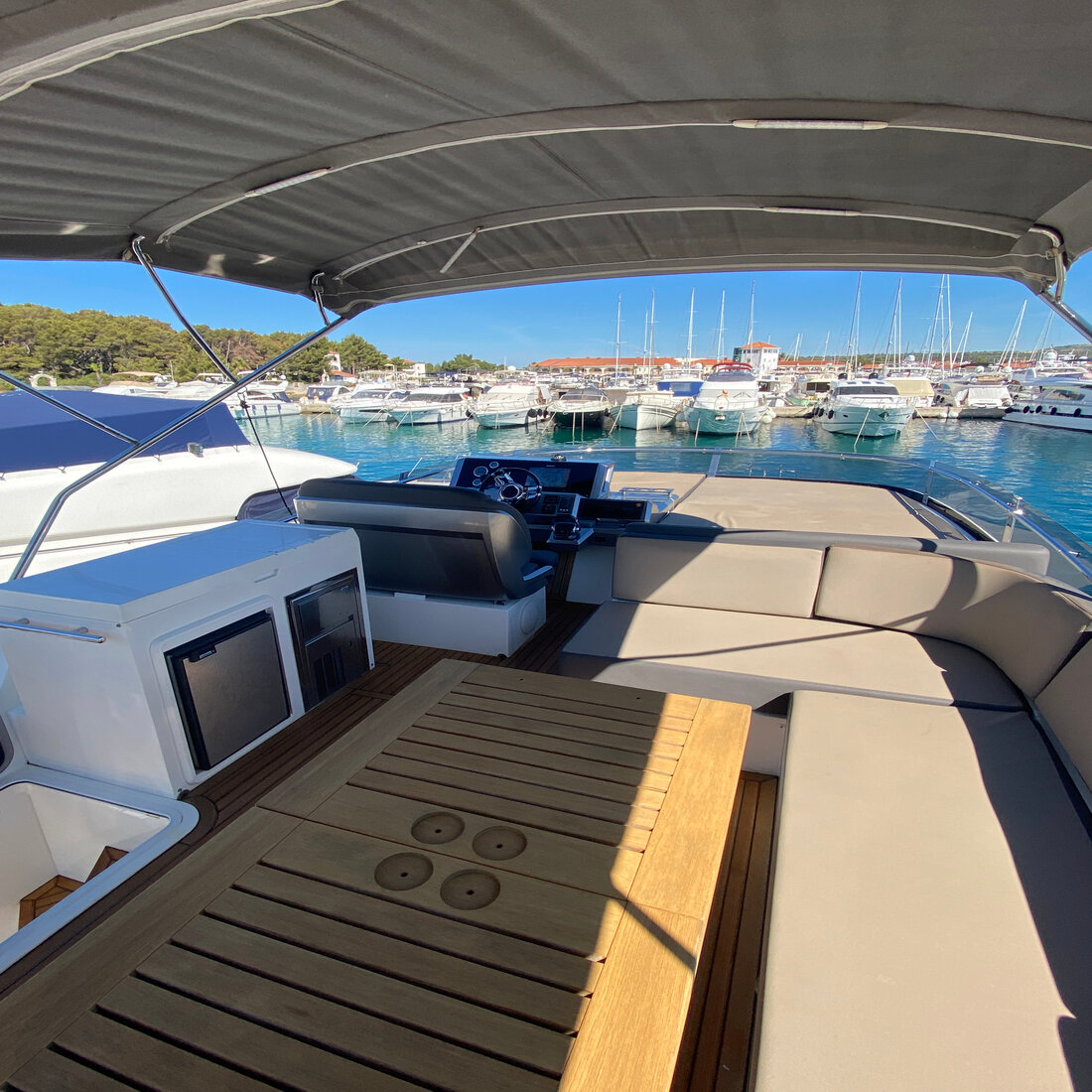 Photo #17 - Galeon 550 Fly (Gremix) in Rogoznica - 33841