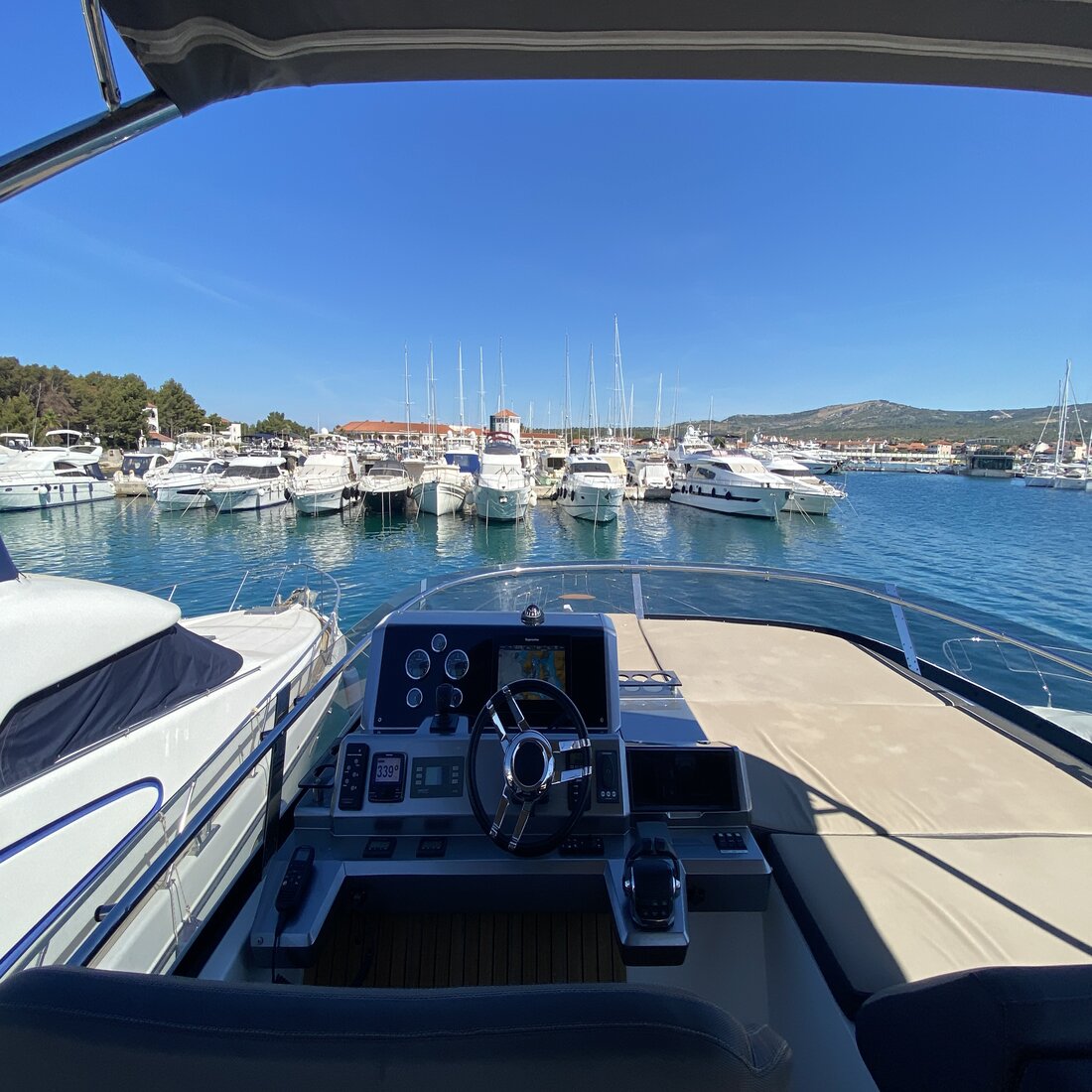Photo #18 - Galeon 550 Fly (Gremix) in Rogoznica - 33841