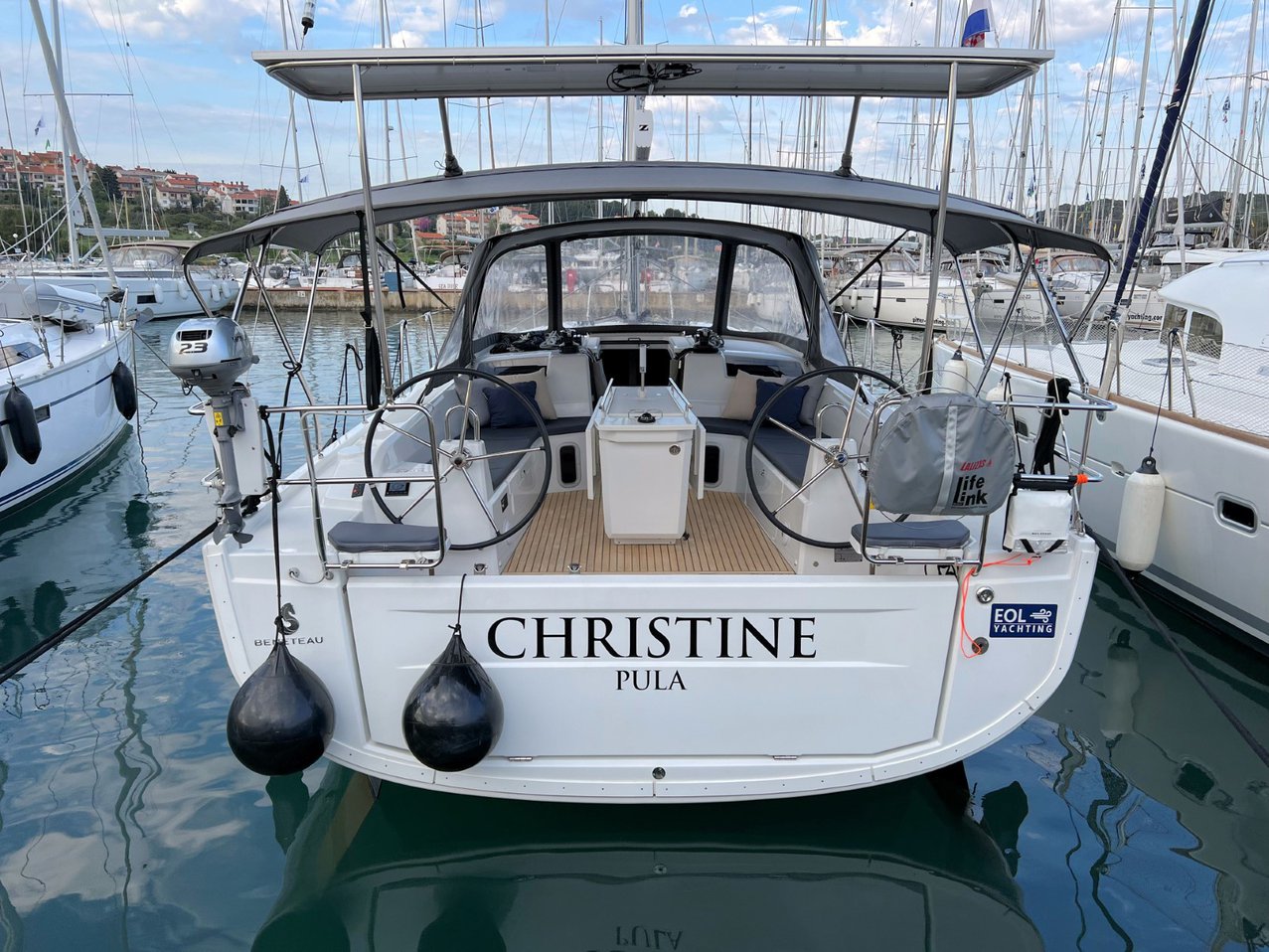 Photo #9 - Oceanis 40.1 - 3 cab. (Christine) in Pula - 33854