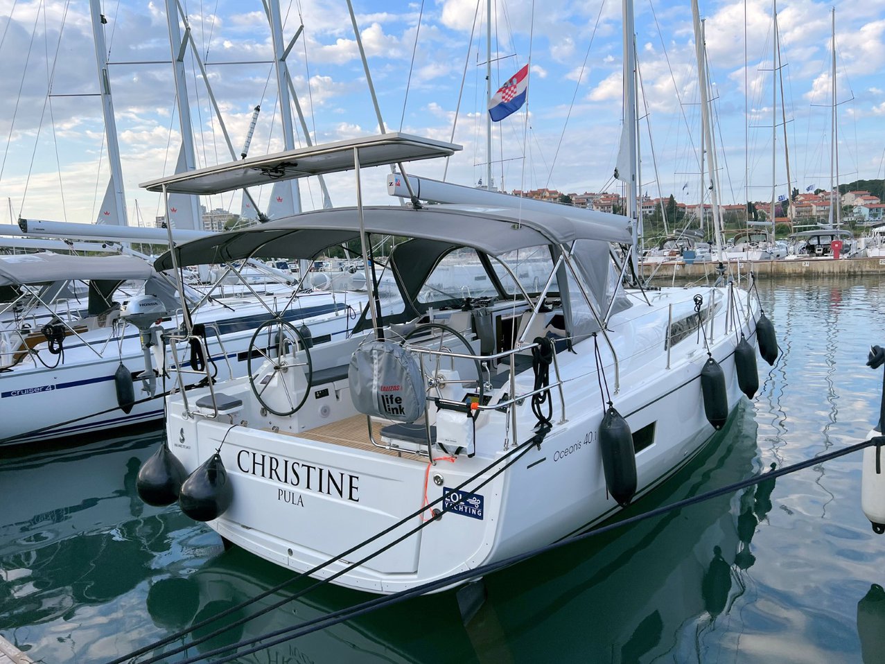 Photo #10 - Oceanis 40.1 - 3 cab. (Christine) in Pula - 33854