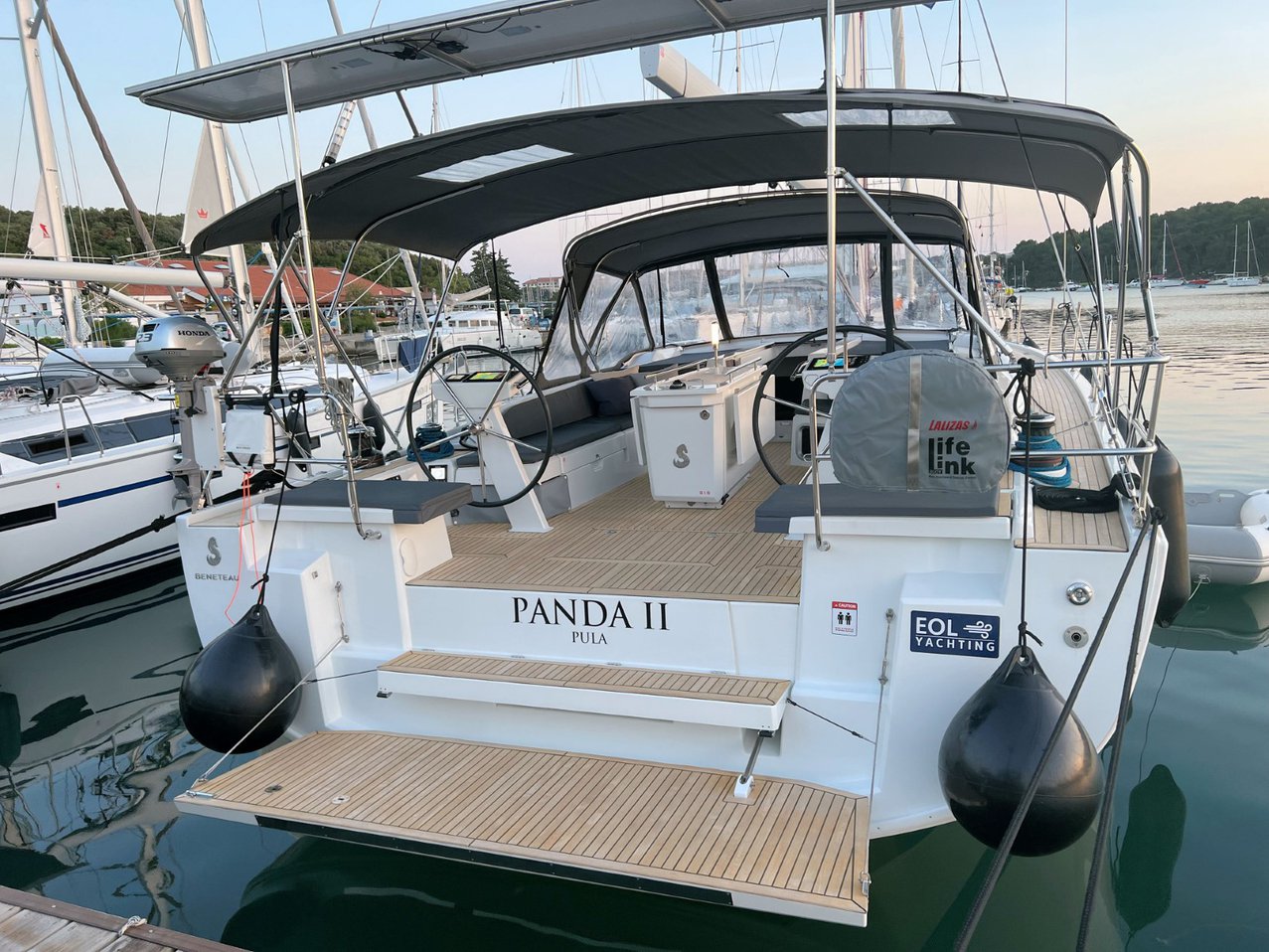 Photo #8 - Oceanis 51.1 (Panda II) in Pula - 33855
